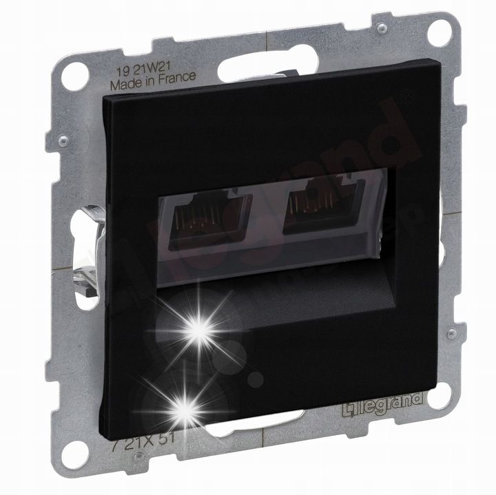 Интернет контакт 2xRJ45 cat.5E, Legrand, черен, тънък монтаж, размери 72.5x72.7x42.5 мм