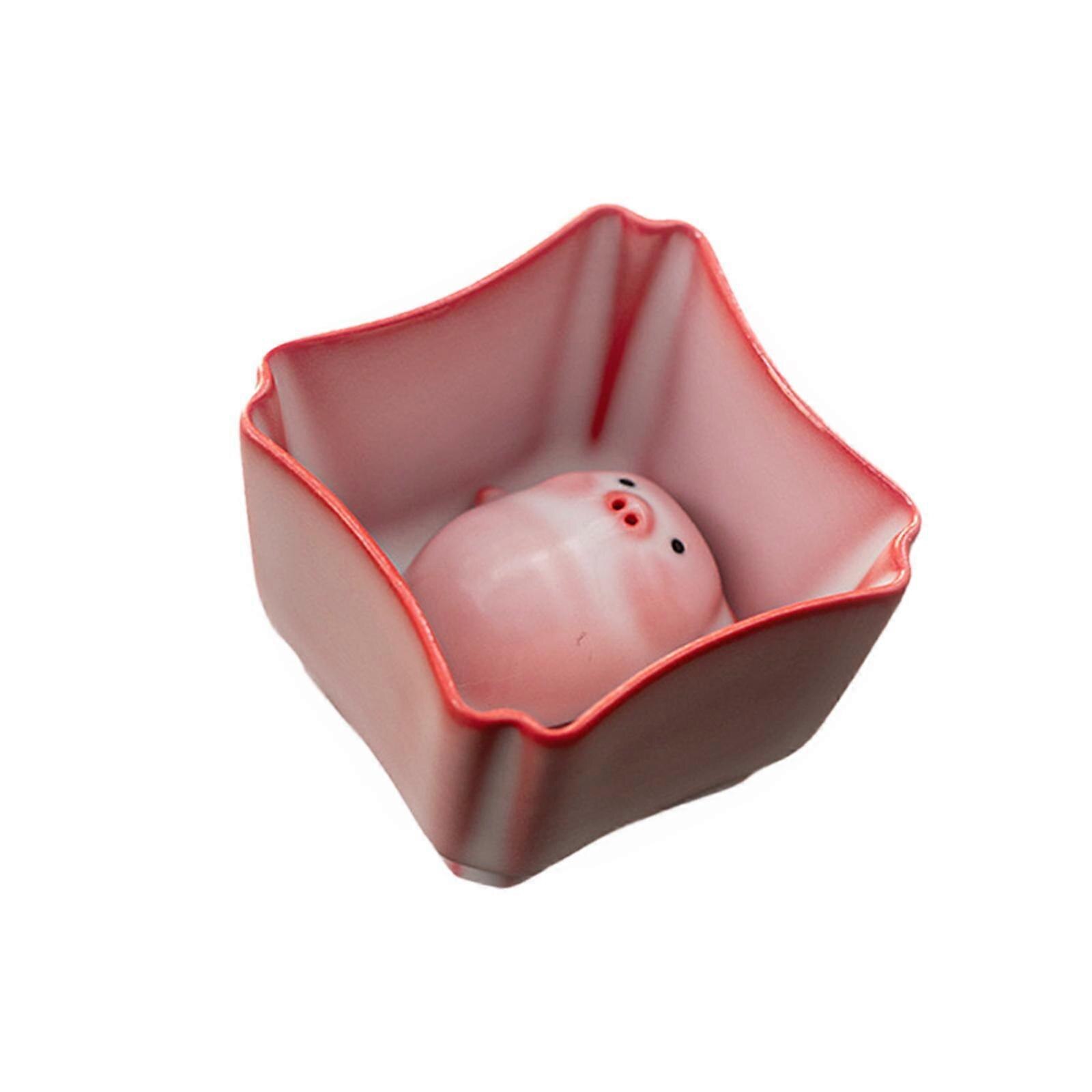 Ceasca ceramica cu figurina porcusor, 9.5x5.4cm, design fara