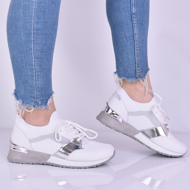 Дамски маратонки Martinus, леки, дишащи, бели, текстилен материал, 39 EU