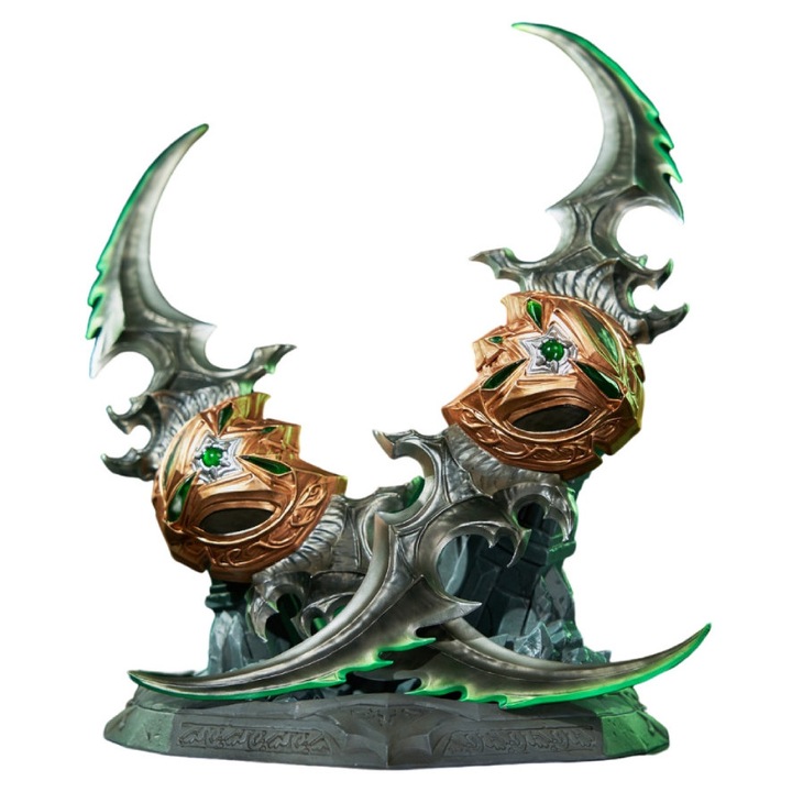 Фигурка World Of Warcraft World Of Warcraft 20th Anniversary Warglaives Of Azzinoth Collector's издание Replica 22cm