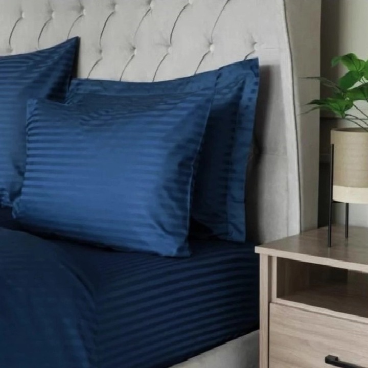 Еластичен калъф за легло Kotonia Home Deco, 100% памук, Дамаски сатен, размер на райе 1 см, Тъмносин, 100x200+20 см