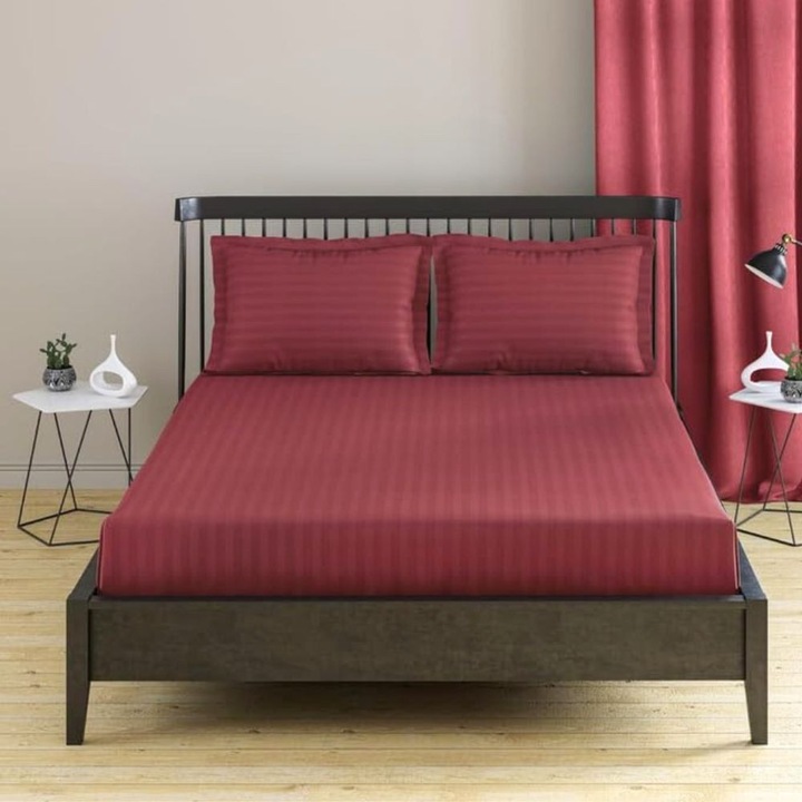 Husa de pat cu elastic Kotonia Home Deco, 100% bumbac, Damasc Saten, dimensiune dungi 1 cm, Bordo, 160x200+20 cm