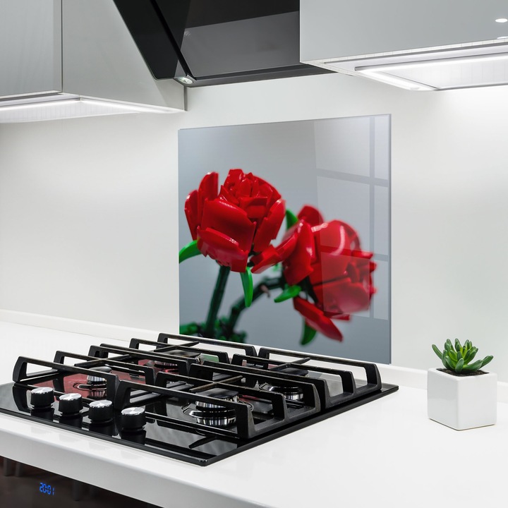 ARTHUB, Konyhai üveg hátfal 60x60 cm, 4 mm edzett, Védő gáz­tűzhely, Fröccsenésgátló, Hőálló, virágok, rózsák, Lego Red Roses