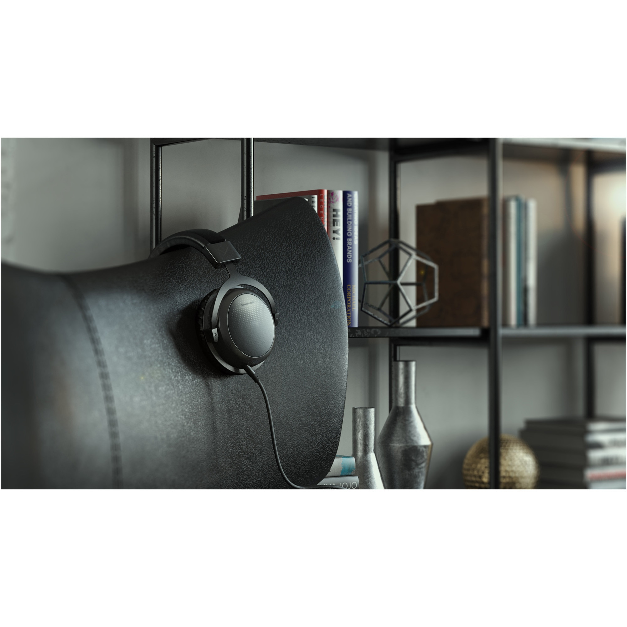 Casti Over-Ear Beyerdynamic T5 3rd generation, Cu Fir, Hi-Res Audio, Tesla Technology, Black