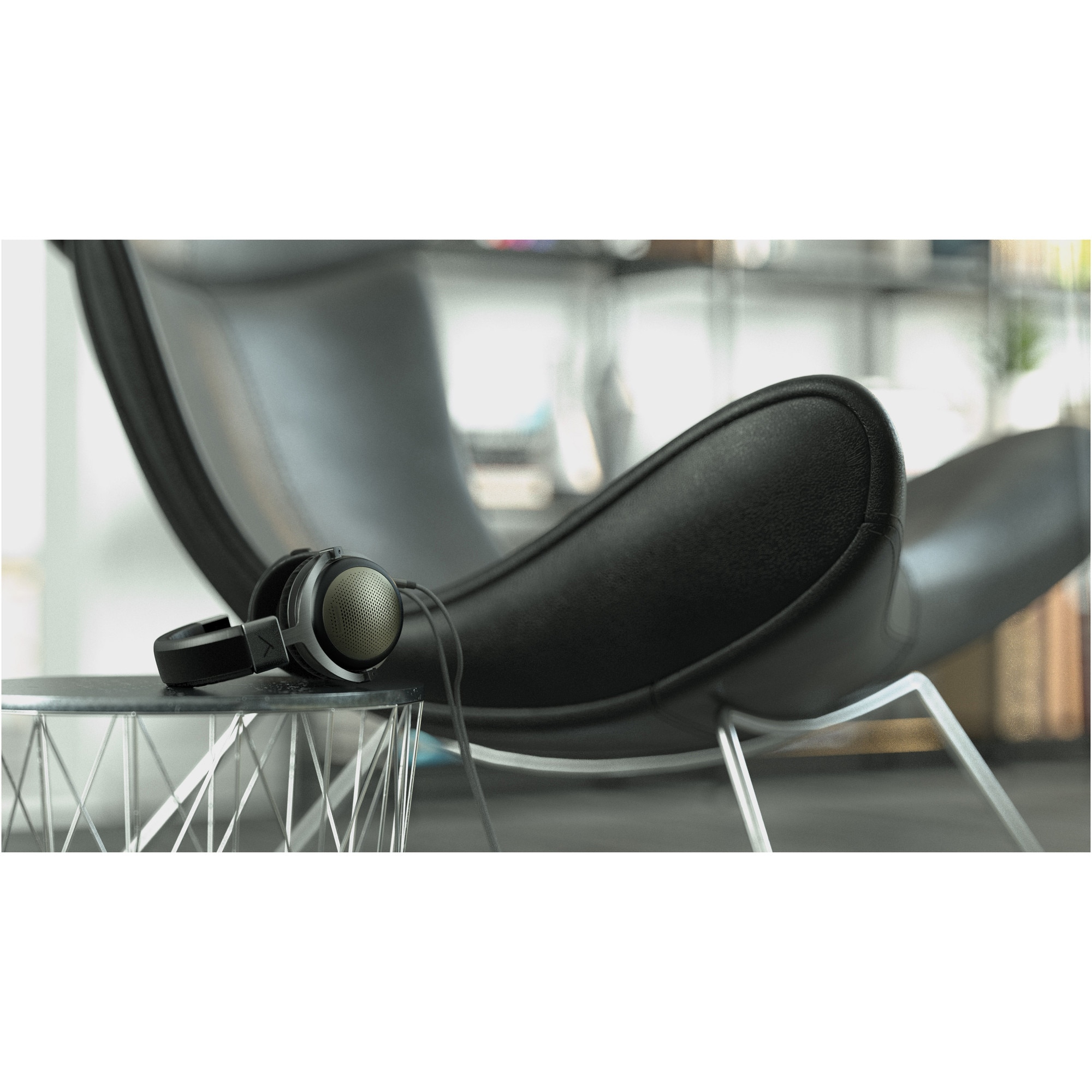 Casti Over-Ear Beyerdynamic T1 3rd generation, Cu Fir, Hi-Res Audio, Tesla Technology, Black