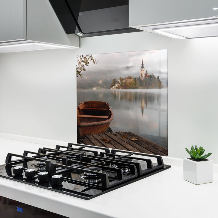 ARTHUB, Konyhai üveg hátfal 60x60 cm, 4 mm edzett, Védő gáz­tűzhely, Fröccsenésgátló, Hőálló, tájképek, vidéki, Lake Church