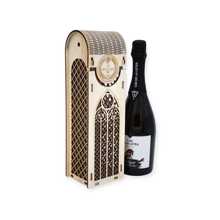 Cutie vin „La mulți ani” – model vitraliu gotic