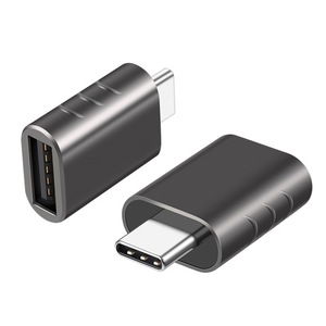 Adaptoare telefoane mobile