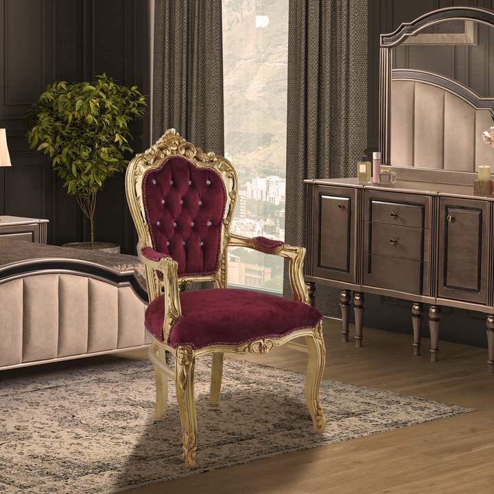 Scaun de sufragerie in stil baroc, cu cadru din lemn masiv, tapitat cu catifea. Fabricat din lemn masiv, este finisat si decorat manual. Dimensiuni: 108*63*58 cm