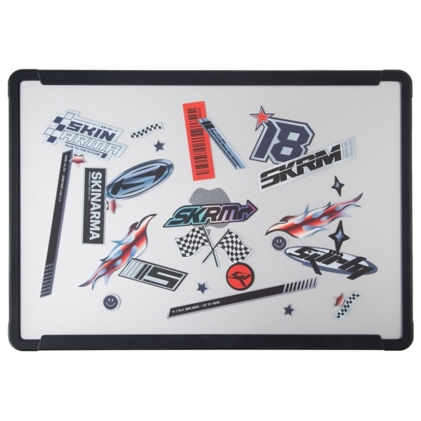Husa pentru MacBook Air 15" Skinarma, transparenta, design elegant, usoara