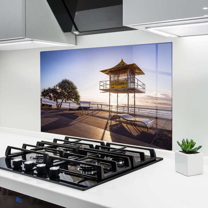 ARTHUB, Konyhai üveg hátfal 70x100 cm, 4 mm edzett, Védő gáz­tűzhely, Fröccsenésgátló, Hőálló, tájképek, városi, Sunny Building Day