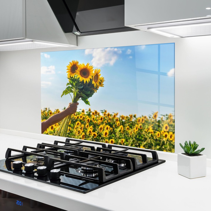 ARTHUB, Konyhai üveg hátfal 80x120 cm, 4 mm edzett, Védő gáz­tűzhely, Fröccsenésgátló, Hőálló, tájképek, nyár, Sunflowers In Hands