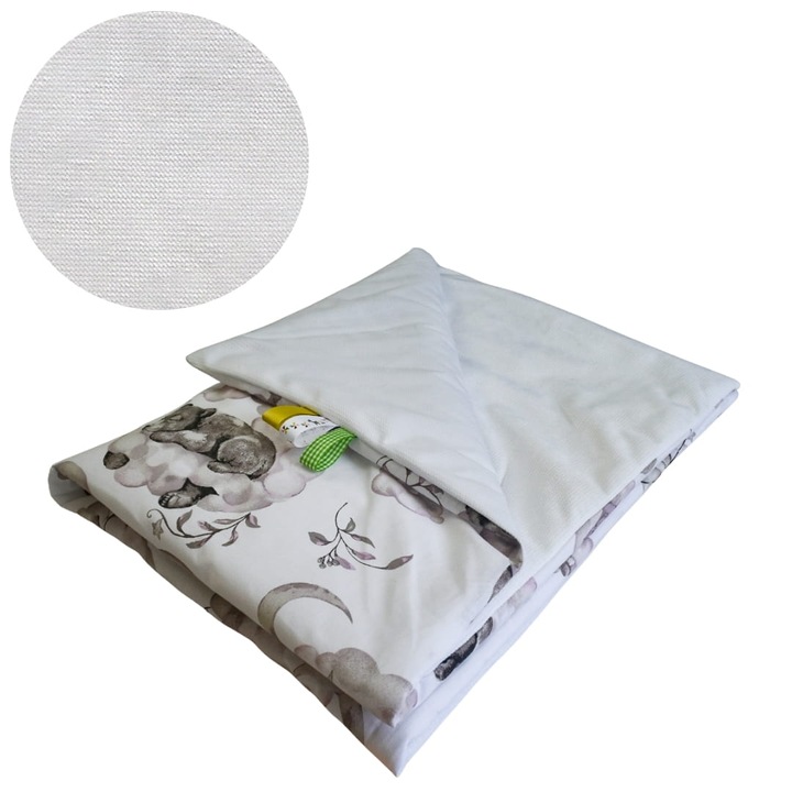 Gyermek takaró, mackók háttérrel, 75 cm x 100 cm, fűtött, pamut és velúr anyag, Oeko-Tex tanúsítvánnyal, kétoldalas, fehér