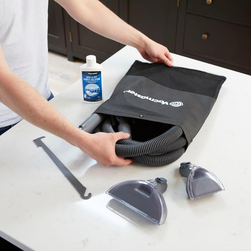 Aspirator pentru curatarea covoarelor Vacmaster CA0701EU. Indeparteaza murdaria si petele, Motor puternic de 750 W, Rezervor cu capacitate de 3, 2 L