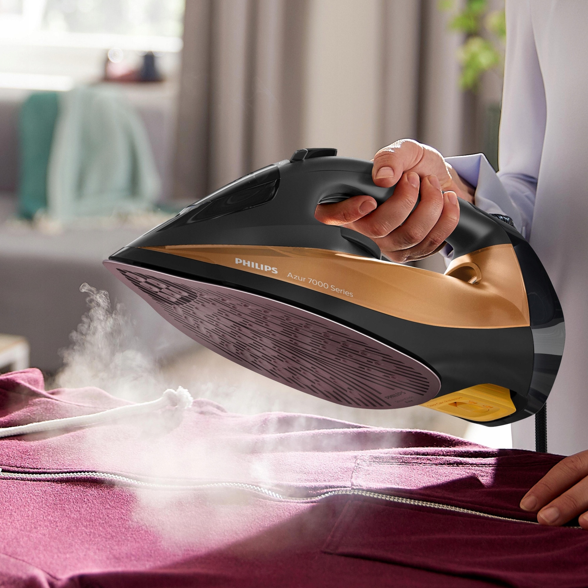 Fier de calcat Philips Azur 7000, 2800 W, 250 g/min abur, rezervor 300 ml, talpa SteamGlide Elite, 2 m