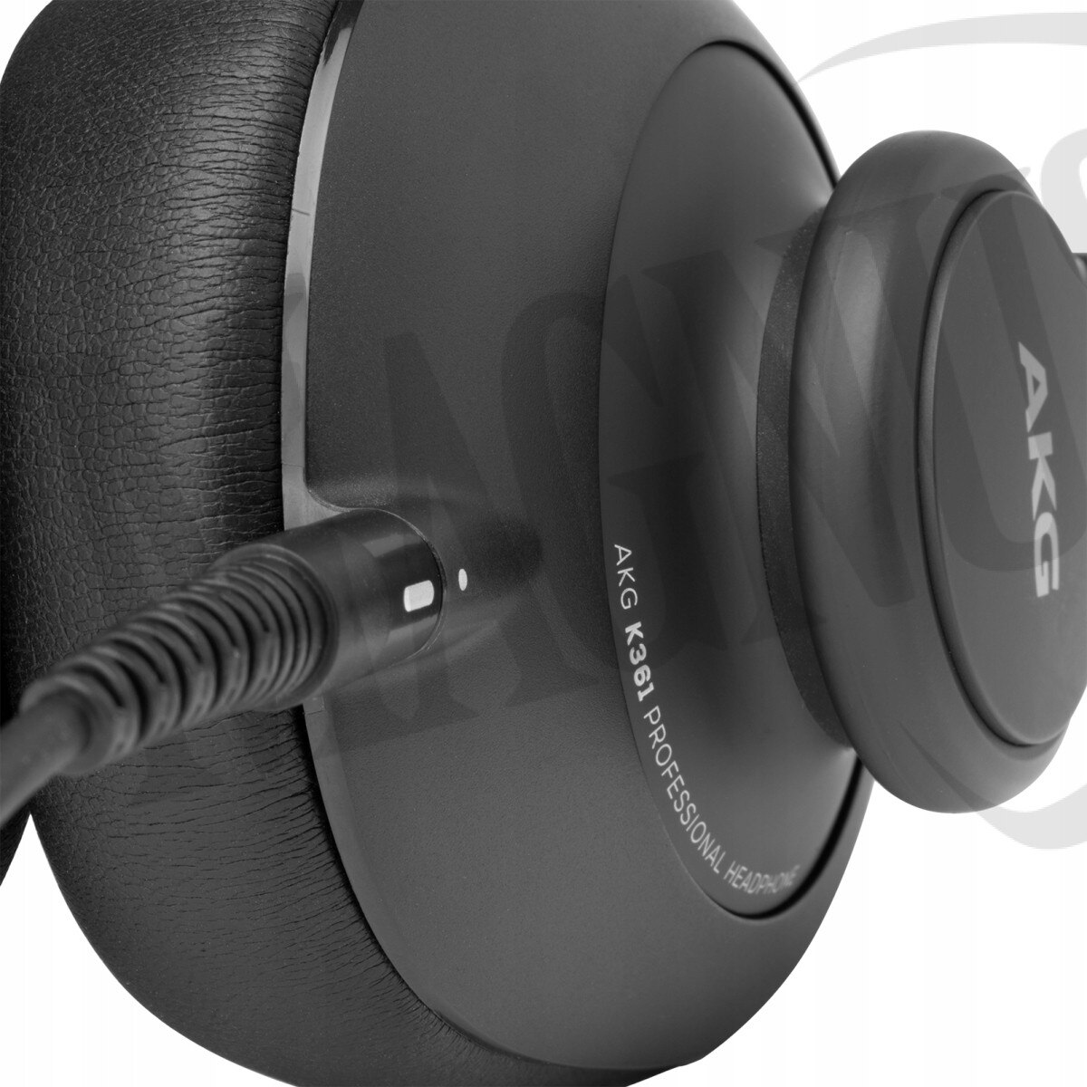 Casti cu fir, AKG, 50 mm, 15-28000 Hz, negru, pliabile