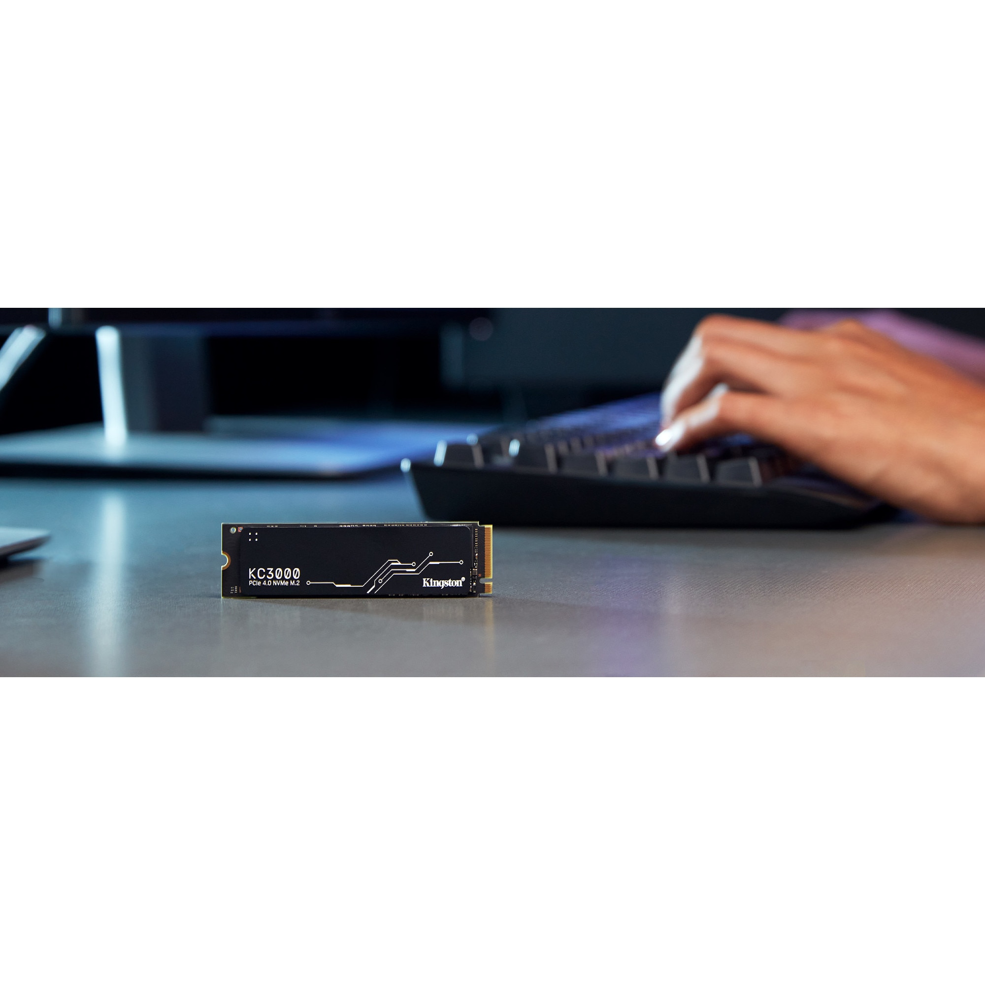 SSD Kingston KC3000 1TB, PCIe 4.0 NVMe, M.2 2280, 7000 MB/s citire
