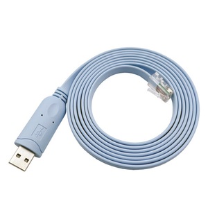 Kábelek és adapterek