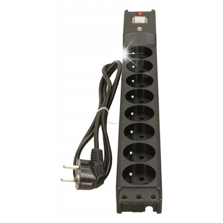 Удължителен кабел Lestar 8 гнезда 1.5 м, защита от пренапрежение, черен, 1U