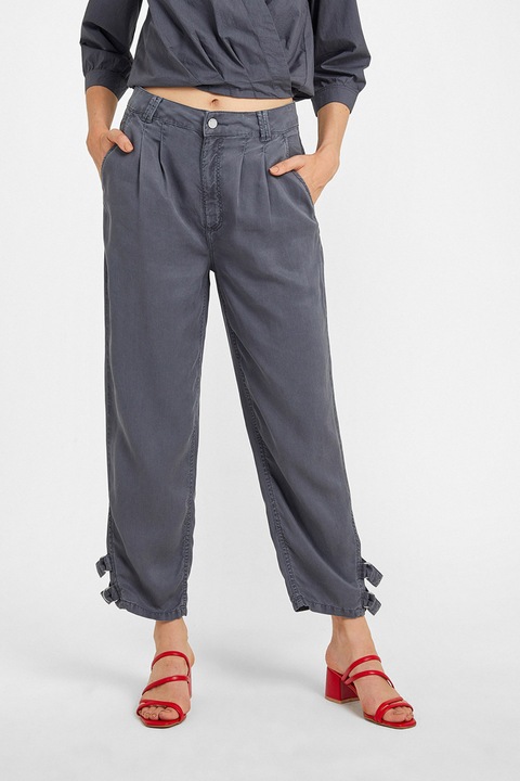 OXXO, Pantaloni din lyocell cu talie medie, croiala dreapta si pliuri, Gri inchis