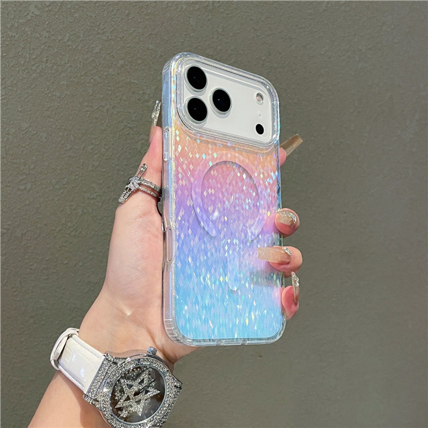 Husa Compatibila Apple iPhone 17 Pro, Suporta Incarcare Wireless, Magsafe, Rezistenta la Zgarieturi, Insertii Din Sclipici in Forma de Rombe, Multicolor