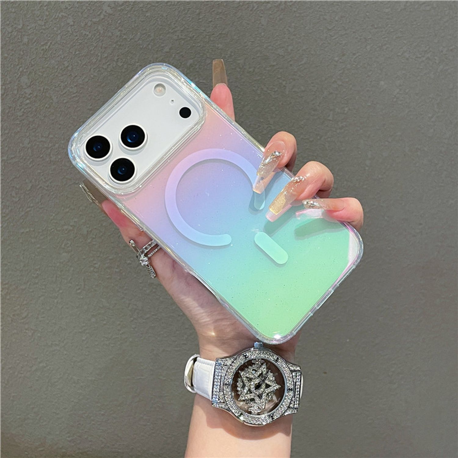 Husa pentru Apple iPhone 17 Pro, Suporta Incarcare Wireless, Magsafe, Rezistenta la Zgarieturi, Sclipici, Transparent/Multicolor