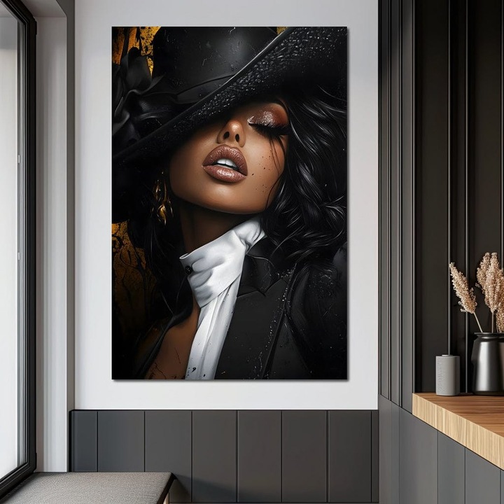 Премиум картина върху платно, LuxCanva® G1198, Съблазняване във фрак, 80 X 120 СМ, 100% памучно платно 400 г/м2, рамка, дърво, дама, ноар, шапка, смокинг, кадифе, джаз, чувствена, изтънчена, театър, кино, изтънченост, желание, страст, офис, хол, спалня