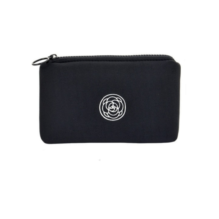 Fekete vászontáska, kaméliavirággal, vízálló, 12.5x19x0.5 cm, 1 darabos szett