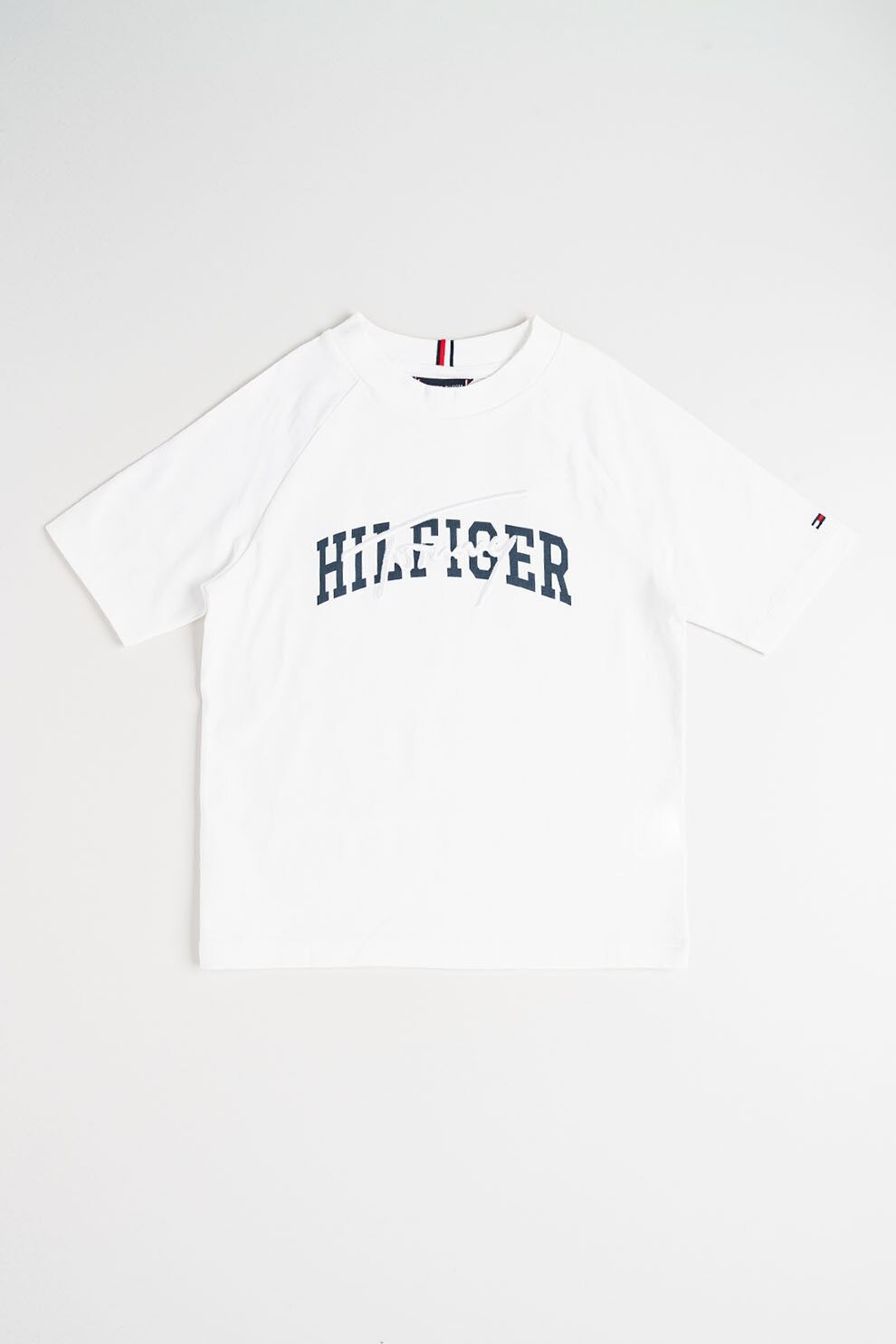 Tommy Hilfiger, Tricou cu decolteu la baza gatului si imprimeu, Alb, Albastru ultramarin, 164 CM