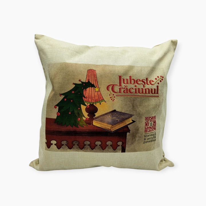 Perna decorativa Iubeste Craciunul (model colectie 3), QR cu poveste audio/video pentru copii de Craciun, 40x40 cm