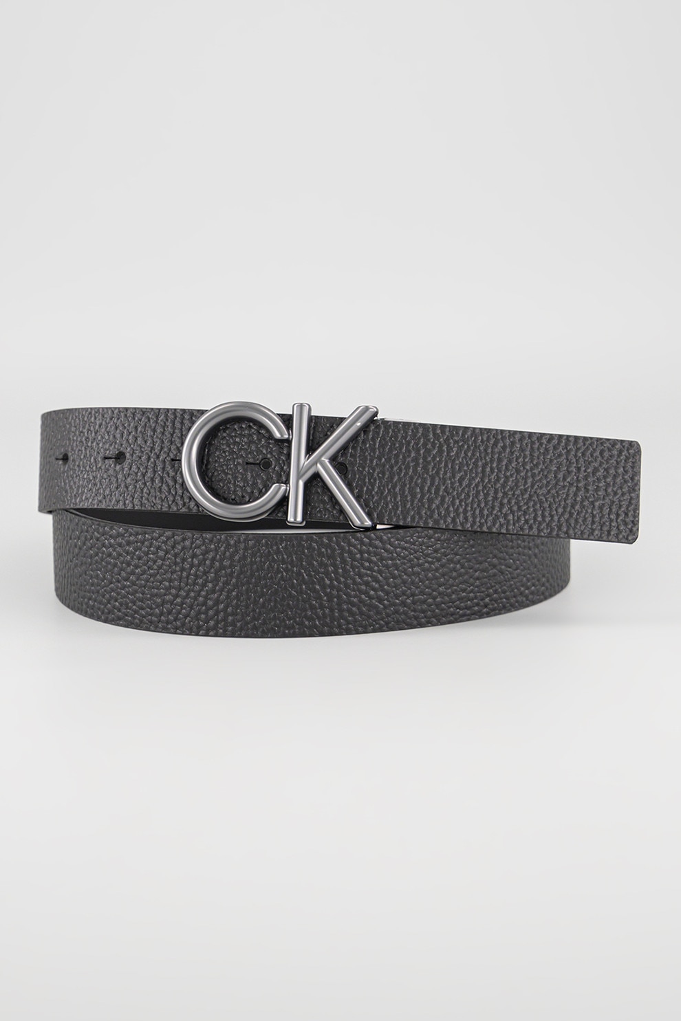 CALVIN KLEIN, Curea de piele cu catarama in forma de logo, Negru, Gunmetal, 105
