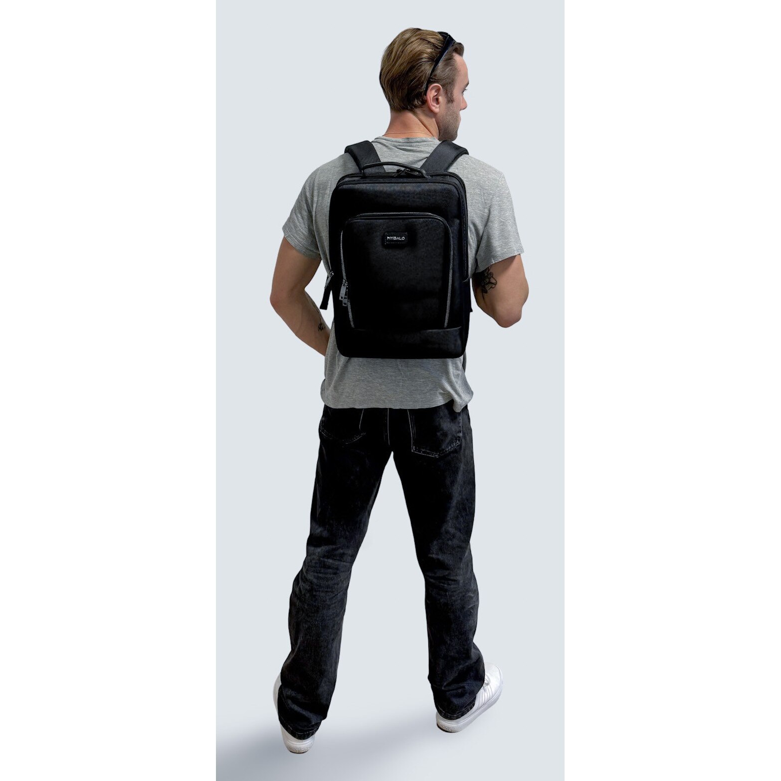Rucsac business Gent pentru laptop 15.6", deschidere 180°, USB si USB-C, negru, 22 l