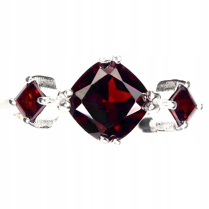 Inel din argint 925 cu granate naturale, 14K aur alb, 19x9mm, marimea 12