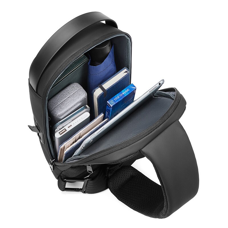 Rucsac unisex MYBALO Walker, 5L, impermeabil, cu USB port, pentru tableta 9", 32x17x10cm, negru