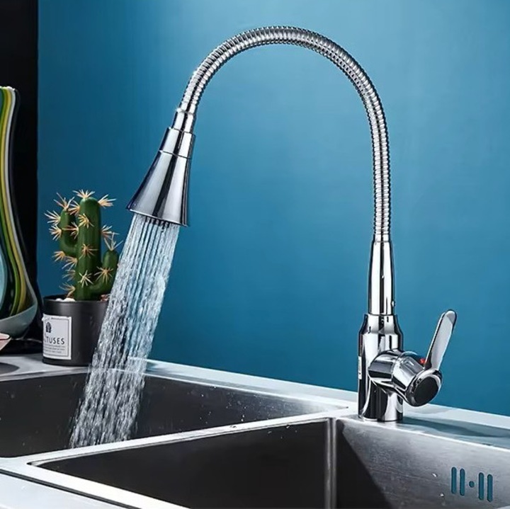 Модерна Кухненска Батерия, Едноръкохваткова, Въртяща се на 360°, Топла/Студена Вода, Неръждаема Стомана, Хромиран Финиш