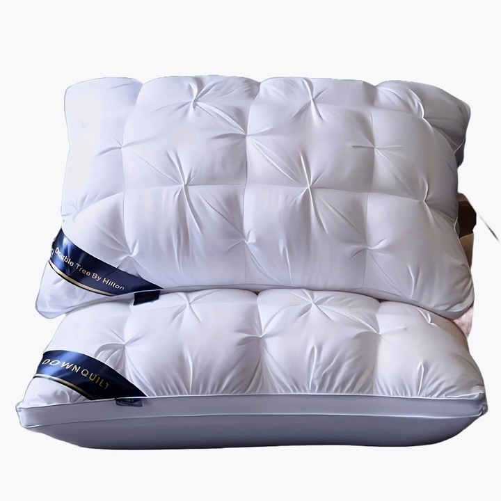 Pernă din microfibră de poliester 100% model Hotel Hilton, Dimensiuni aproximativ 70 x 40 cm