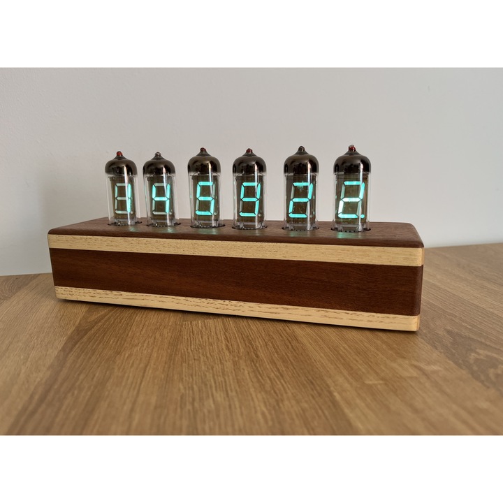Ceas carcasa lemn exotic cu tuburi VFD Nixie era tip IV11 235 X 63mm