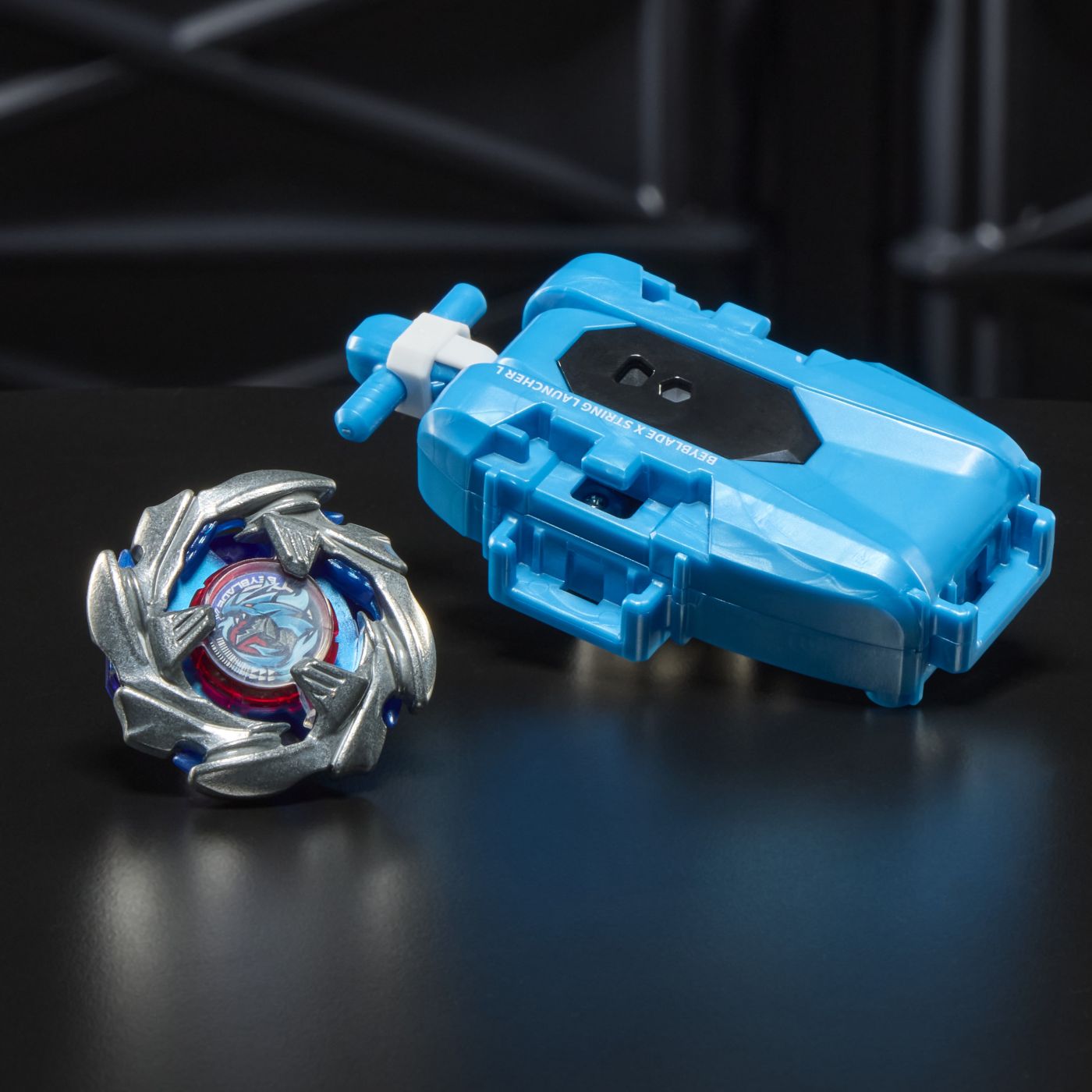 Jucarie Beyblade X Sinister Spins - Cobalt Dragoon 2-60C, cu