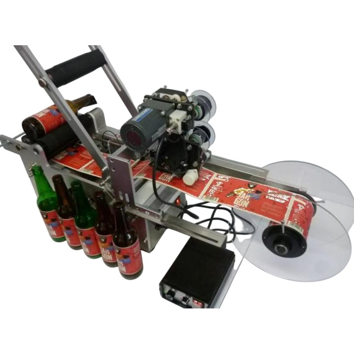 Masina de etichetat tuburi