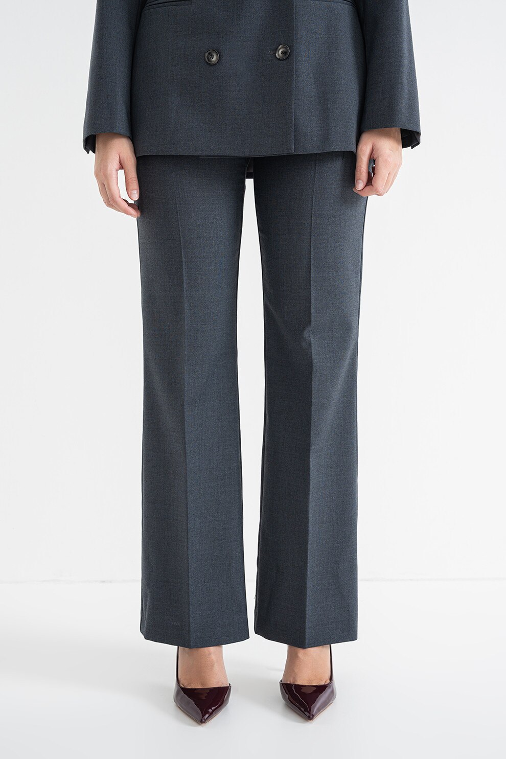Stefanel, Pantaloni eleganti evazati din amestec de lana cu talie inalta, Gri carbune, 40