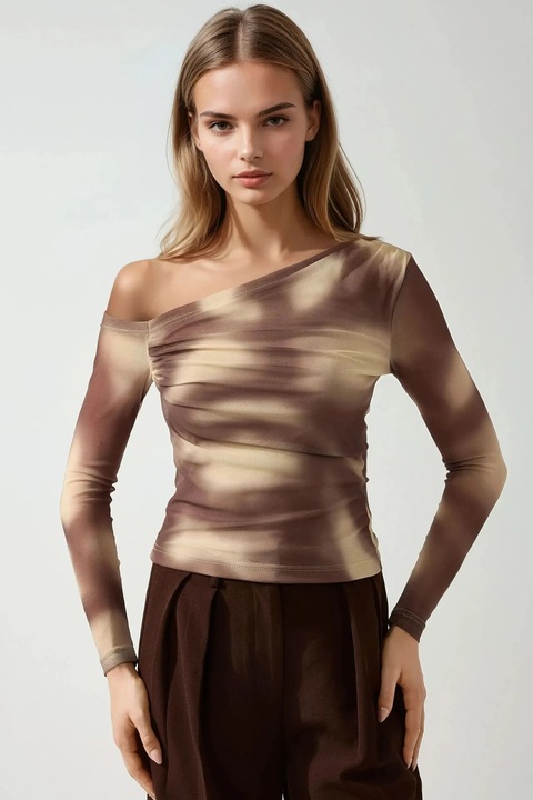 Bluza dama, HiCCUP, decolteu asimetric, poliester/elastan, maro/bej