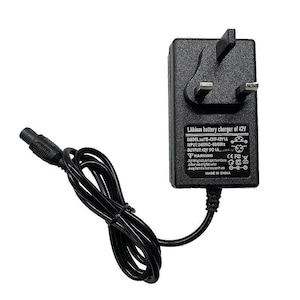 Incarcator electric 42V 1A pentru trotinete electrice, interfata 3 pini, culoare neagra, plug UK/EU