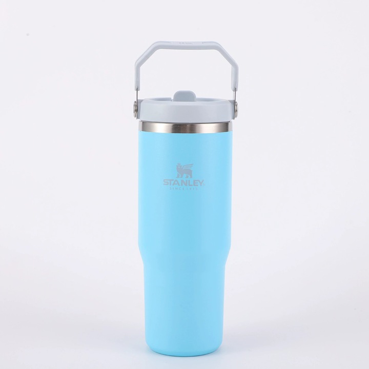 Stanley Quencher termosz, 30oz, újrahasznosított rozsdamentes acél, modern tető, kék