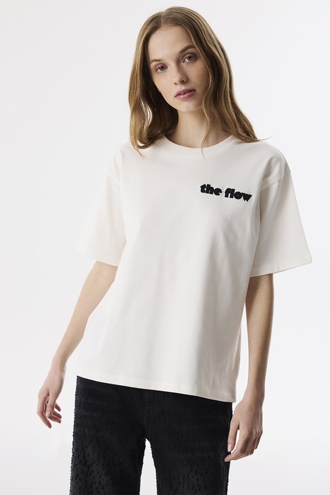 Twist, Tricou din bumbac cu decolteu la baza gatului si aplicatie text, Alb