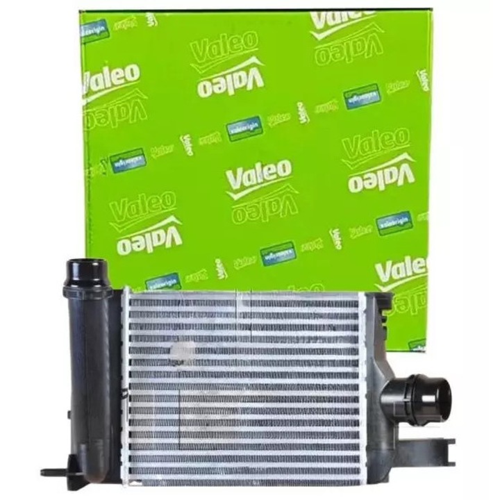 Valeo intercooler Renault Clio IV 1,5DCI-hez, 223x255x62mm, léghűtéses, szelep nélkül