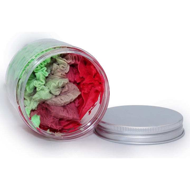 Сапун с бита сметана "Lucille - Fruit Delight", вкус на ягода и киви, ефирна текстура, деликатна хидратация, идеален за всички типове кожа, 120 г