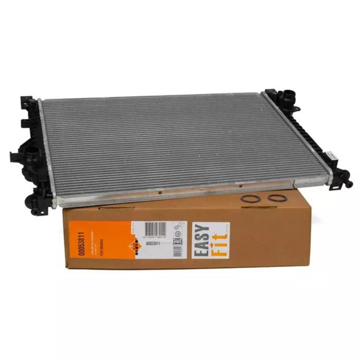 NRF Radiátor Ford Mondeo/Volvo S60/S80 07-hez, 672x455x27mm, tömítőgyűrűvel