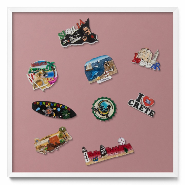 Tabla magnetica decorativa Tulup, roz pastel, rama alba, 50x50cm