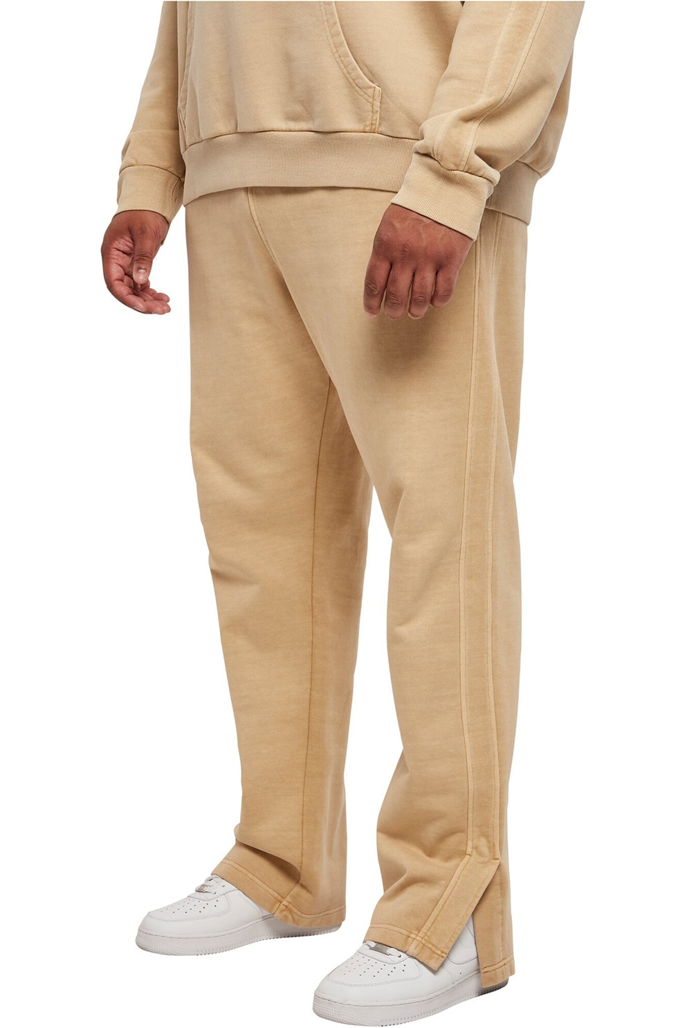 Urban Classics, Pantaloni de trening din bumbac cu slituri la terminatie, Bej inchis, L