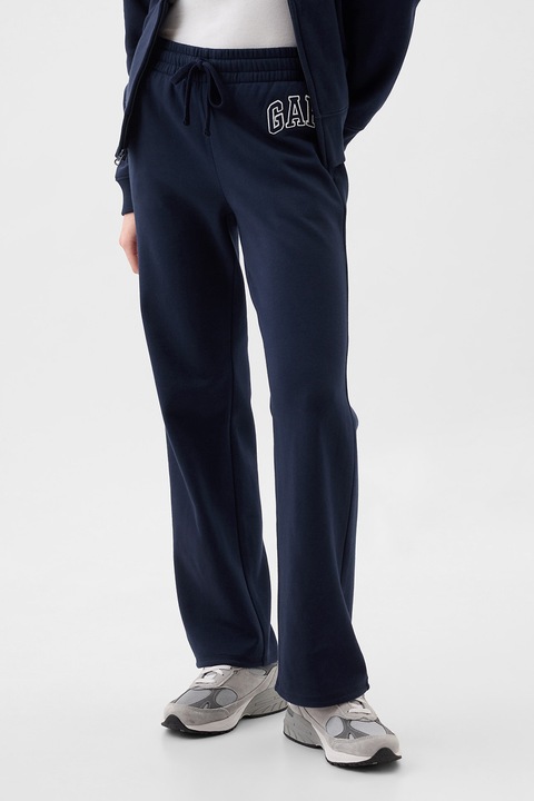 GAP, Egyenes szárú szabadidőnadrág logóval, Tengerészkék